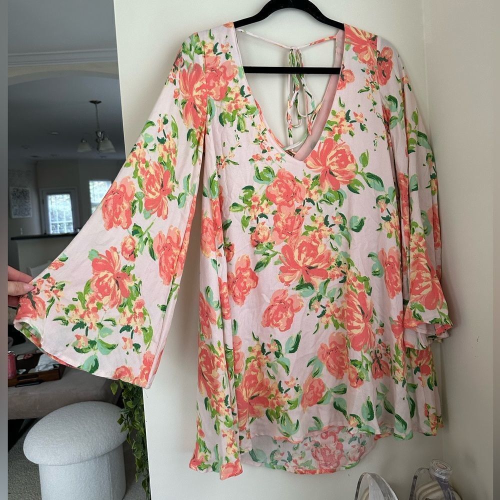 Lulu's In High Spirits Blush Pink Floral Print Shift
Mini Dress long bell sleeve